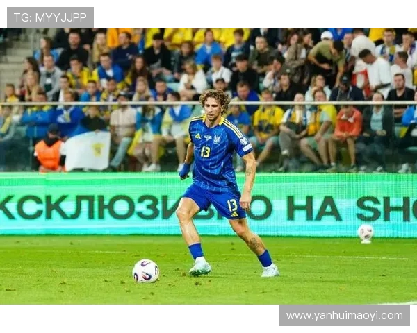 6700 万欧创纪录！巴黎官宣签下乌克兰铁卫扎巴尔尼